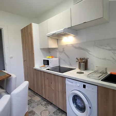 Haussmannien - Balneo, Proche Centre-ville Et Gare Lägenhet