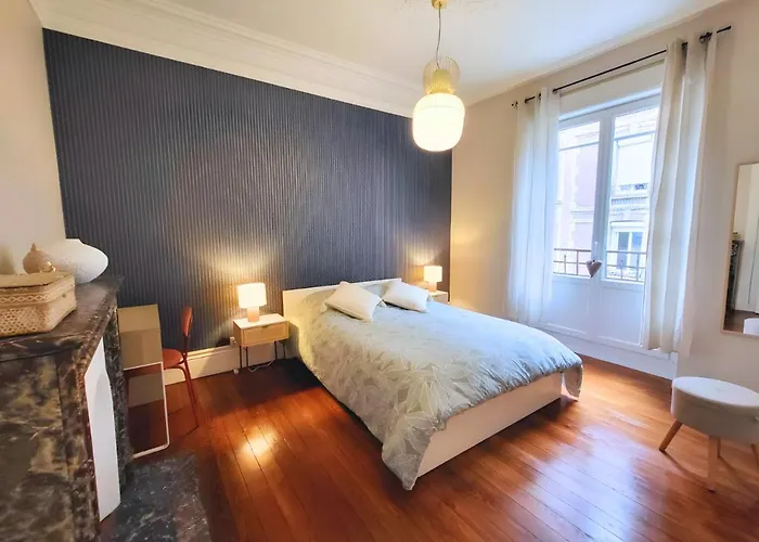 Haussmannien - Rénové, Balnéo, Proche Centre-ville Et Gare Apartamento